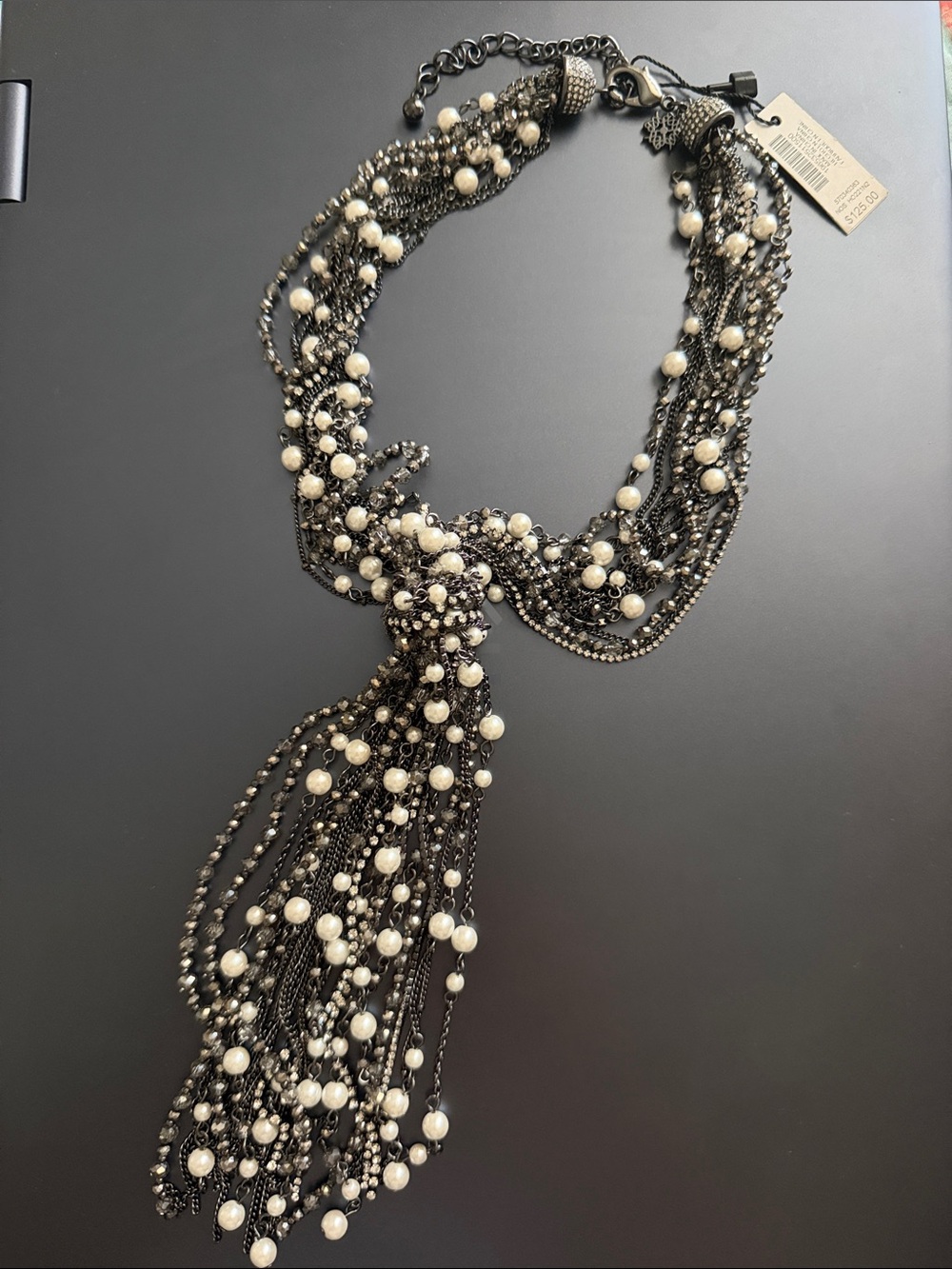 White House Black Market Black Chain Necklace with Cream Pearls